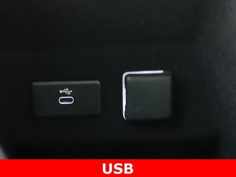 Used 2024 Cadillac Lyriq Tech RWD image 24