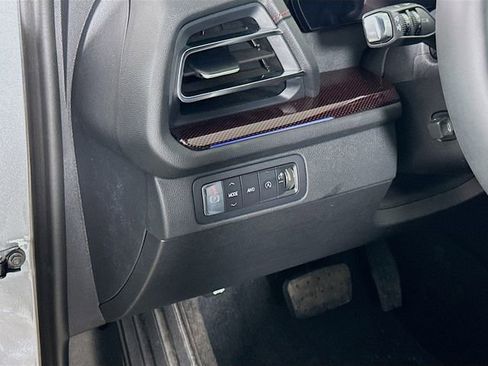 New 2026 Chevrolet Traverse RS image 10