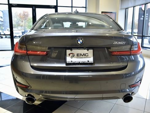 Used 2021 BMW 330i xDrive 330i xDrive w/ Premium Package image 5