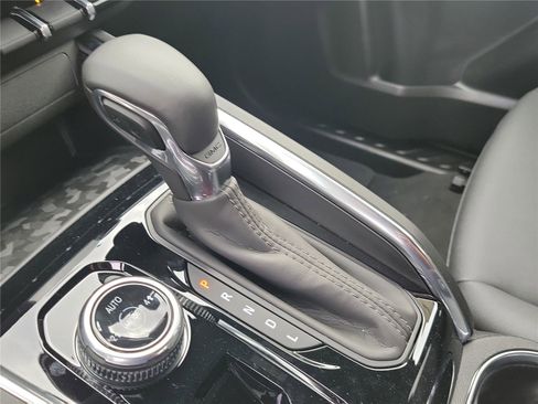 New 2026 GMC Canyon Elevation image 30