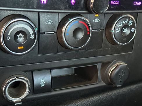Used 2013 GMC Sierra 2500 SLE AWD/4WD image 22