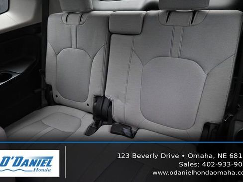 Used 2023 Honda Pilot LX image 36