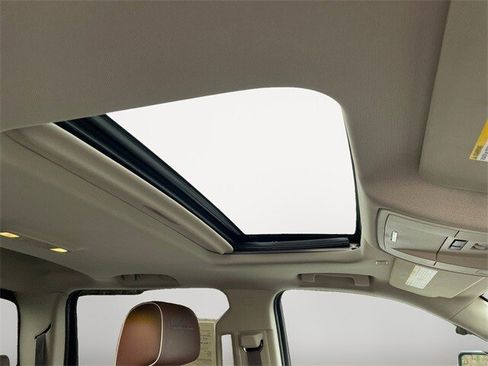 Used 2018 Chevrolet Silverado 2500 High Country w/ Duramax Plus Package image 15