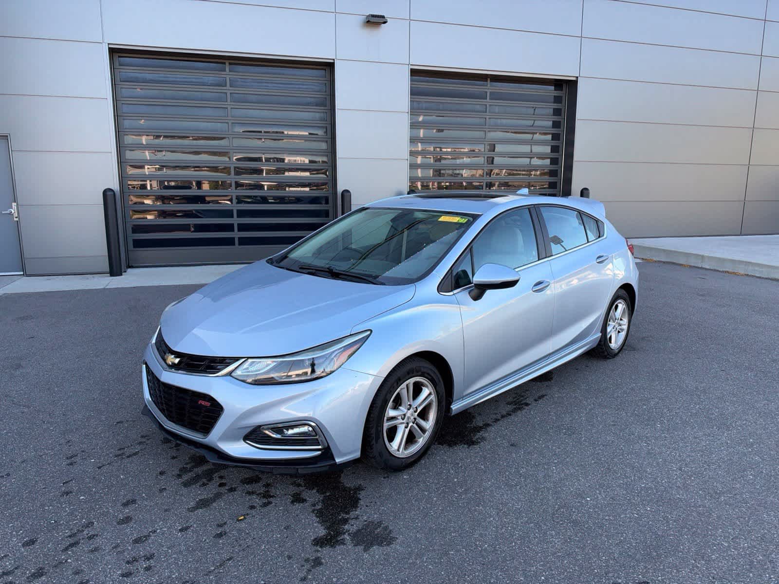 Used 2017 Chevrolet Cruze LT w/ Sun And Sound Package FWD image 1