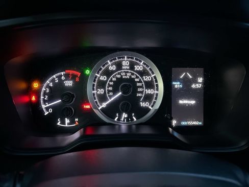 Used 2020 Toyota Corolla LE FWD image 20
