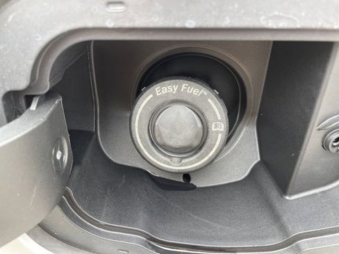 New 2026 Ford Maverick XL image 8