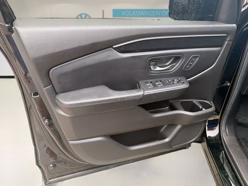 Used 2025 Honda Pilot Elite image 20