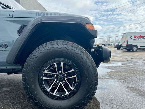 Certified 2024 Jeep Wrangler Willys image 12