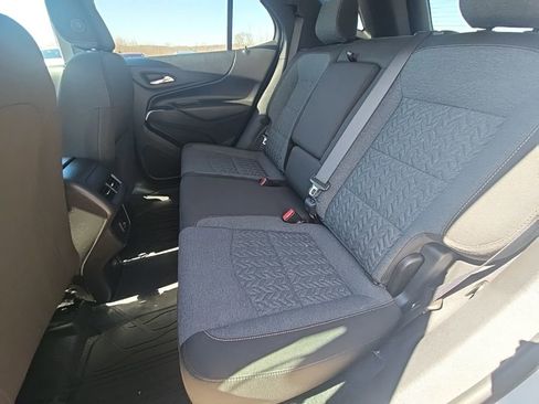 Used 2024 Chevrolet Equinox LT AWD/4WD image 21