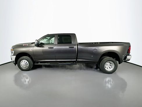 New 2026 RAM 3500 Tradesman image 4