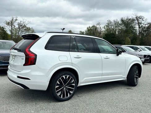 New 2026 Volvo XC90 T8 Ultra w/ Protection Package Premier AWD/4WD image 31