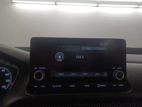 Certified 2025 Honda HR-V Sport image 22
