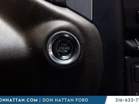 Used 2021 GMC Sierra 1500 SLT w/ SLT Convenience Package AWD/4WD image 10