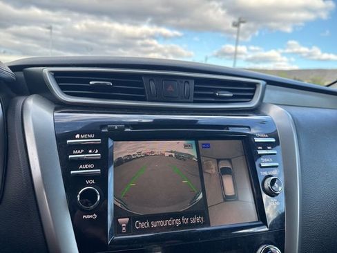 Used 2021 Nissan Murano SL w/ SL Moonroof Package AWD/4WD image 16