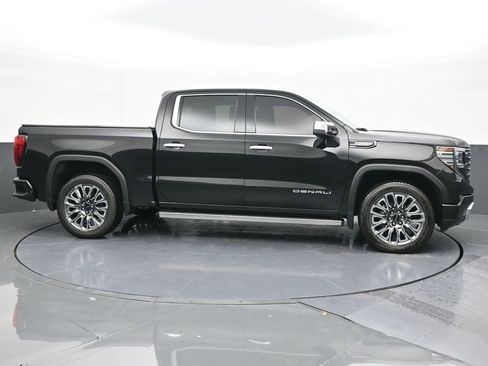 Used 2023 GMC Sierra 1500 Denali Ultimate image 15