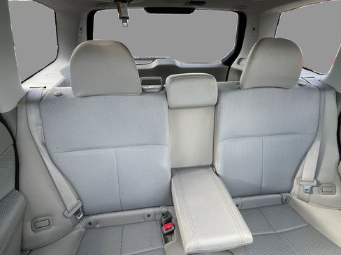 Used 2012 Subaru Forester 2.5X Premium w/ All-Weather Pkg image 13