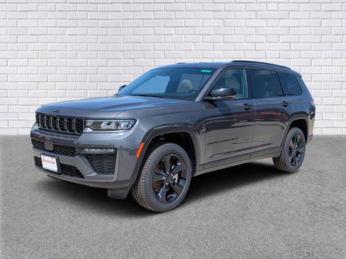 New 2026 Jeep Grand Cherokee L Limited w/ Limited Altitude Package RWD image 1