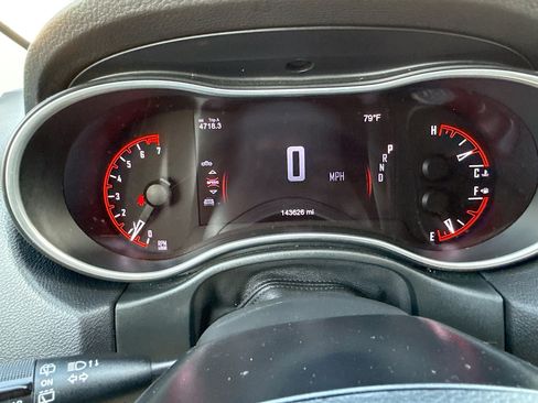 Used 2020 Dodge Durango SXT RWD image 40