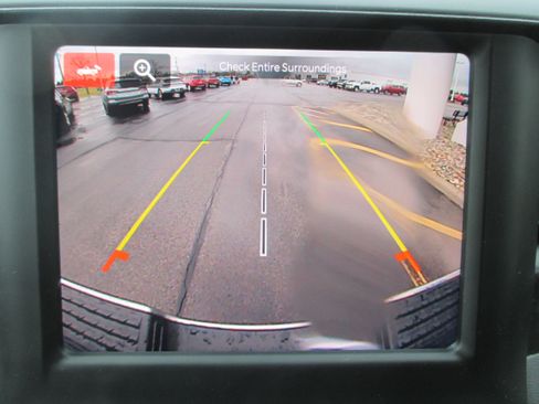 Used 2024 RAM 2500 Tradesman w/ Chrome Appearance Group image 20