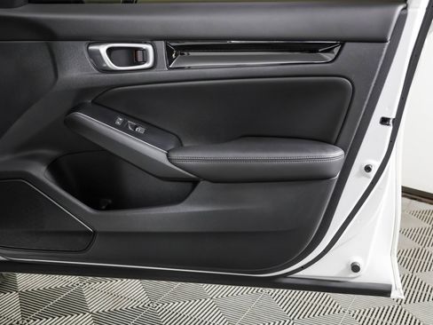 Used 2024 Honda Civic Touring image 47