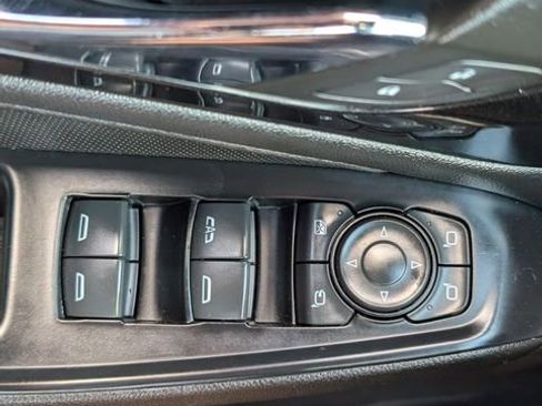 Certified 2023 Chevrolet Traverse RS AWD/4WD image 37