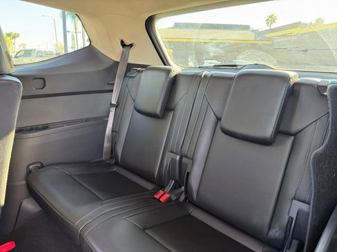 Used 2019 Volkswagen Atlas SE w/ Towing Package image 14