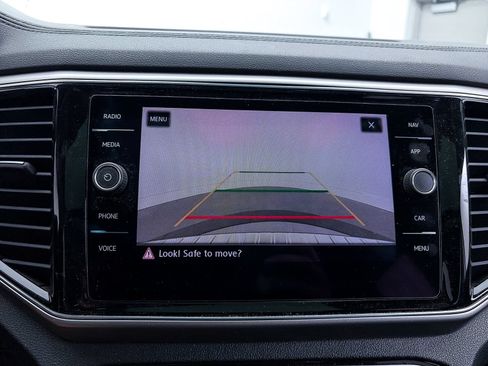 Used 2018 Volkswagen Atlas SEL Premium AWD/4WD image 8