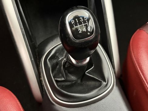Used 2014 Hyundai Veloster w/ Style Package 02 FWD image 17