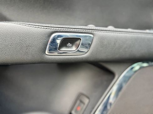 Used 2019 Lincoln Continental Reserve AWD/4WD image 15