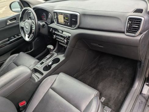 Used 2020 Kia Sportage EX w/ Option Group 15 image 19