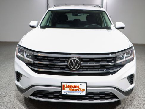 Used 2023 Volkswagen Atlas SE image 4
