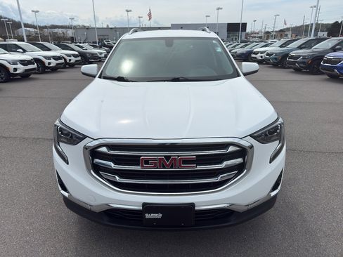Used 2019 GMC Terrain SLT w/ Preferred Package FWD image 13