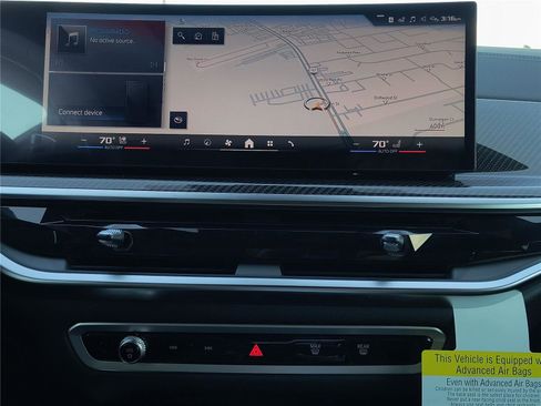 New 2026 BMW X6 M60i image 9