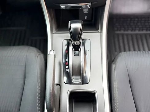 Used 2014 Honda Accord Sport image 25