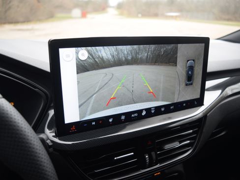 Used 2023 Ford Escape ST-Line Select w/ Tech Pack #2 image 10