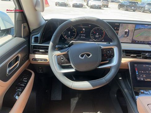 Used 2025 INFINITI QX80 Sensory image 29