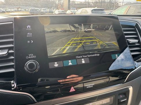 Used 2019 Honda Pilot EX image 30