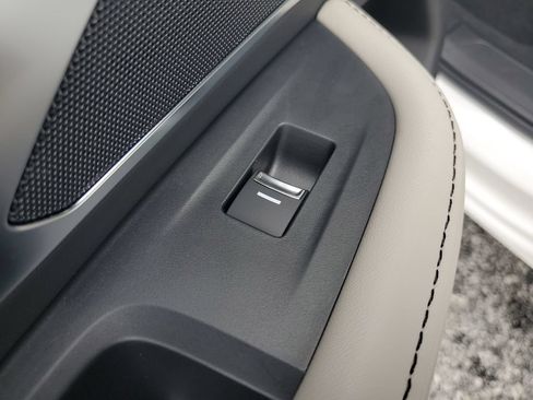New 2026 Acura RDX SH-AWD image 15