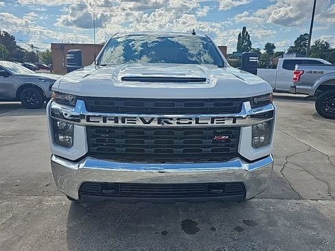 Used 2020 Chevrolet Silverado 2500 LT w/ Z71 Off-Road Package image 4