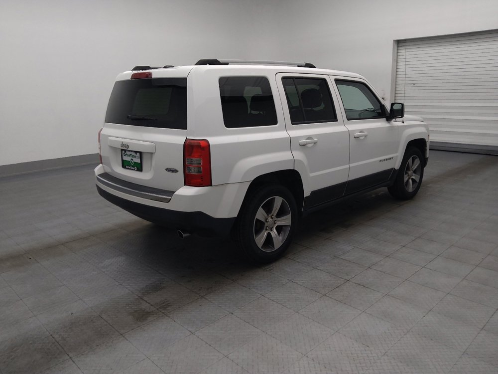 Used 2017 Jeep Patriot High Altitude FWD image 10