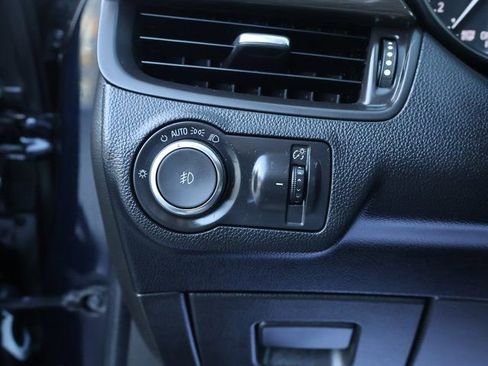 Used 2020 Buick Envision Premium image 42