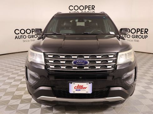 Used 2016 Ford Explorer Limited w/ Equipment Group 301A FWD image 10