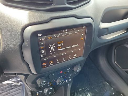 Used 2022 Jeep Renegade Sport AWD/4WD image 28