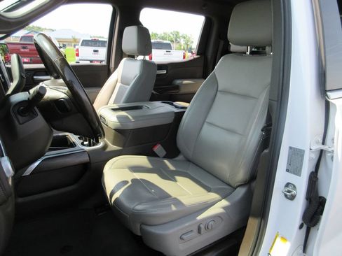 Used 2019 GMC Sierra 1500 SLT w/ SLT Premium Package AWD/4WD image 22