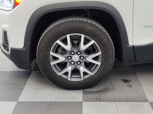 Used 2023 GMC Acadia SLT w/ Preferred Package AWD/4WD image 15