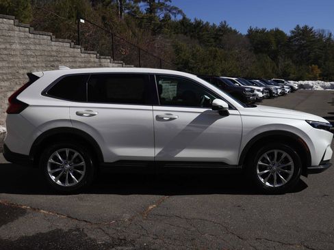 Used 2023 Honda CR-V EX image 4