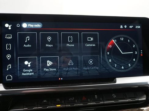 Used 2024 GMC Sierra 1500 Elevation image 43