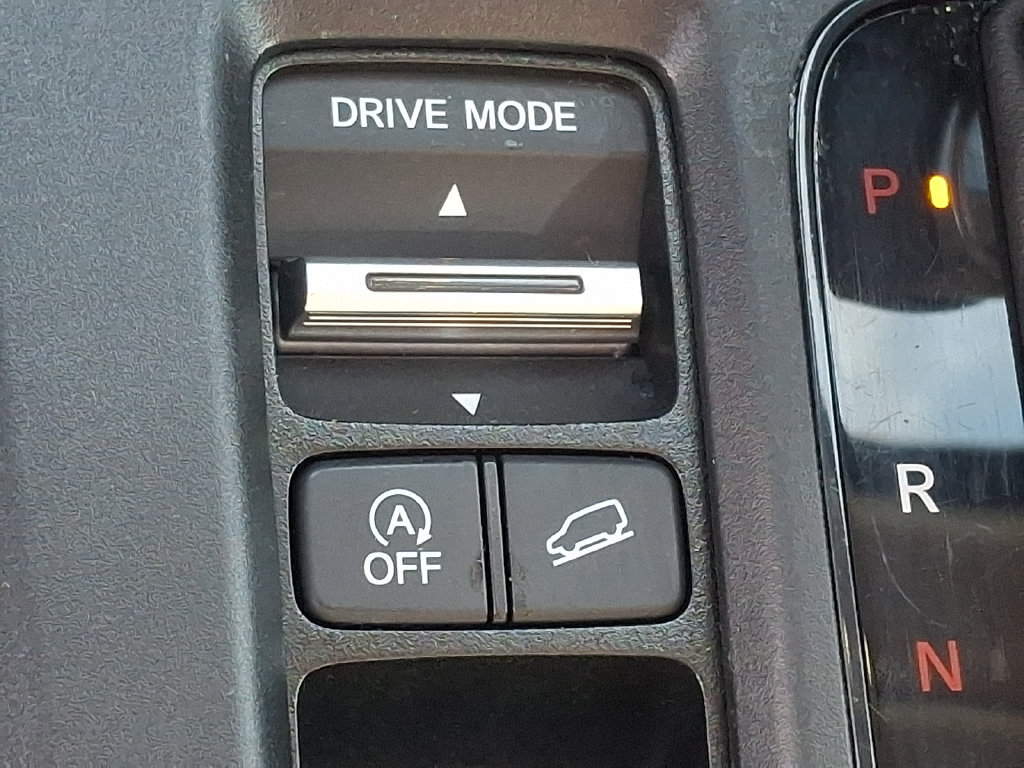 Used 2025 Honda CR-V LX image 23