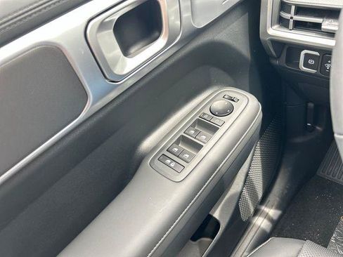 New 2026 Hyundai Santa Fe SEL AWD/4WD image 11