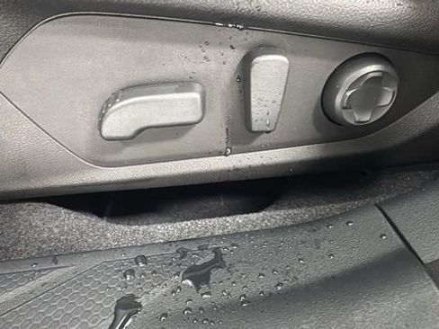 New 2026 Subaru Outback Touring XT image 11